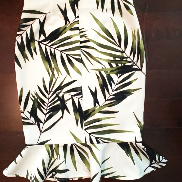 Women's skirt - Picture 4 of 4